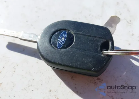 2017 Ford Focus S z USA, uszkodzony, nr VIN 1FADP3E27HL256886